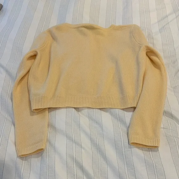 Reformation Clara Cashmere Crew Cardigan in Parmesan. Size Small. - Picture 4 of 7